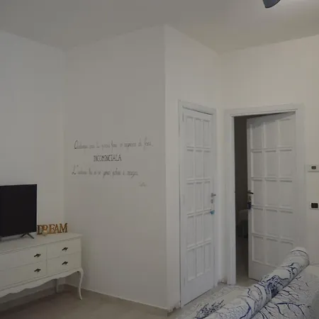 Philosophy Apartment *
